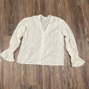 White eyelet Victorian romantic blouse M L